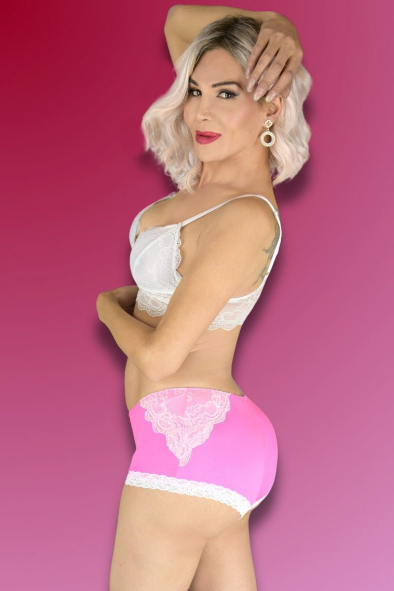 Queer Lingerie from En Femme Ty Style Inc. Queer Lingerie from En Femme Ty Style Inc.