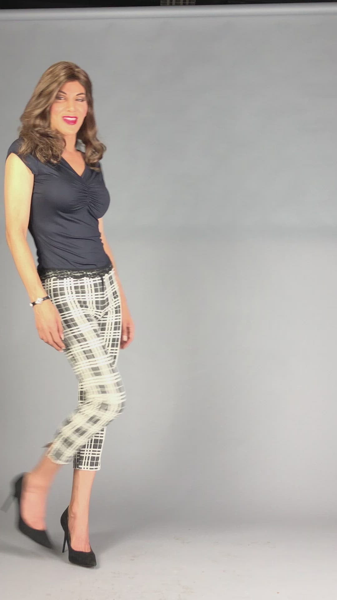 Exclusive Perfect Fit Capri Pants