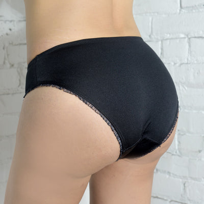 Soft Smooth Panty With Micro Chiffon Leg Trim