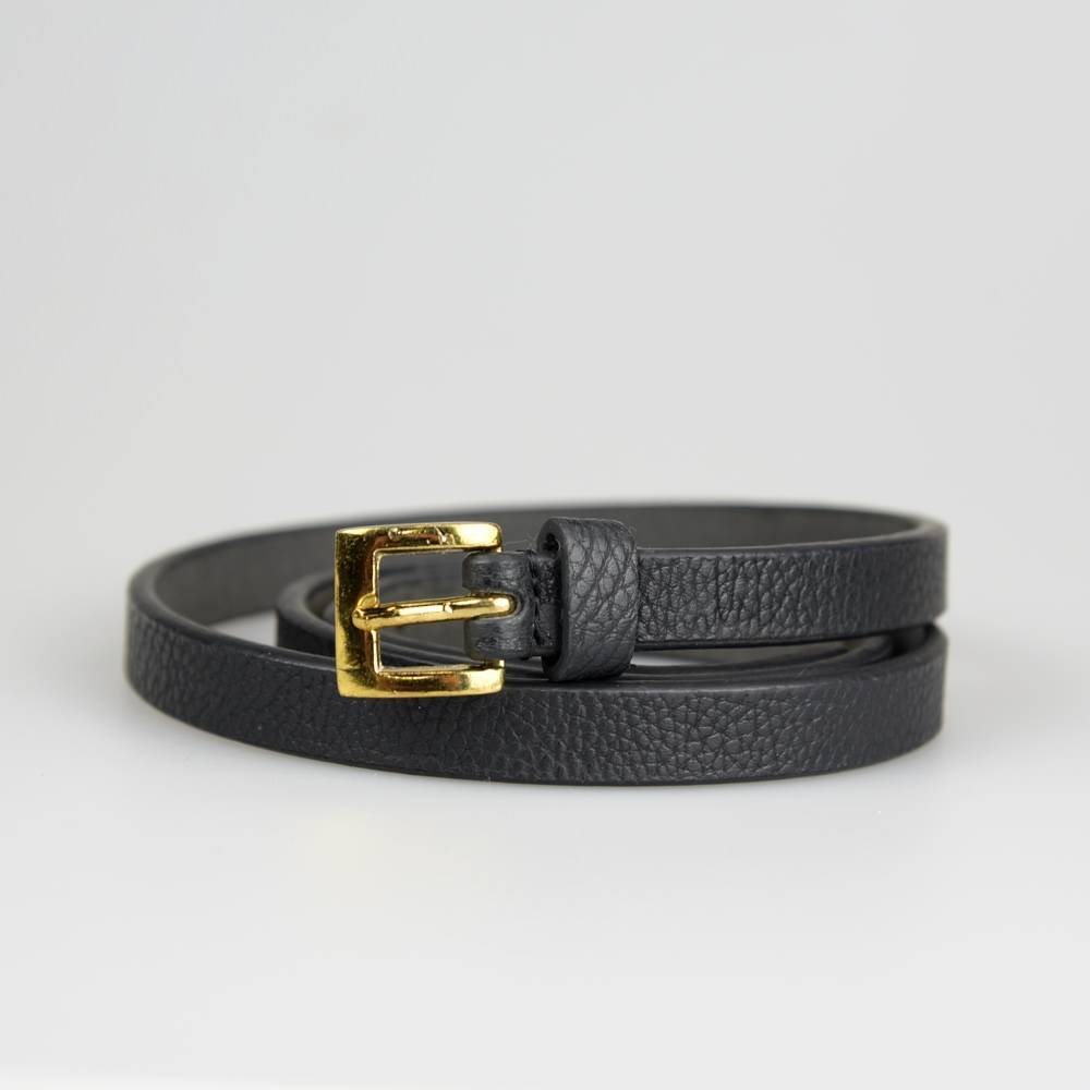 Textured Leatherette Skinny Belt